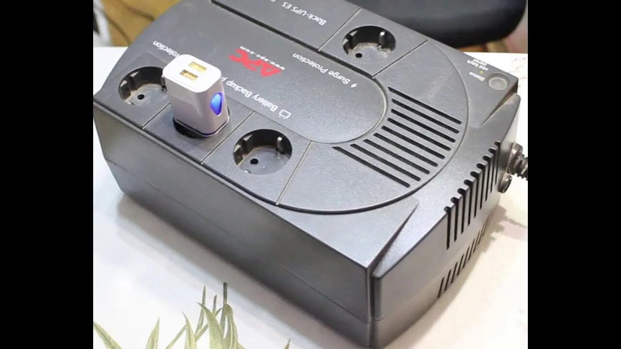 Ибп apc ups 525. Apc ups es 525. apc be525-rs. apc 525 rs. apc back-ups es 525.