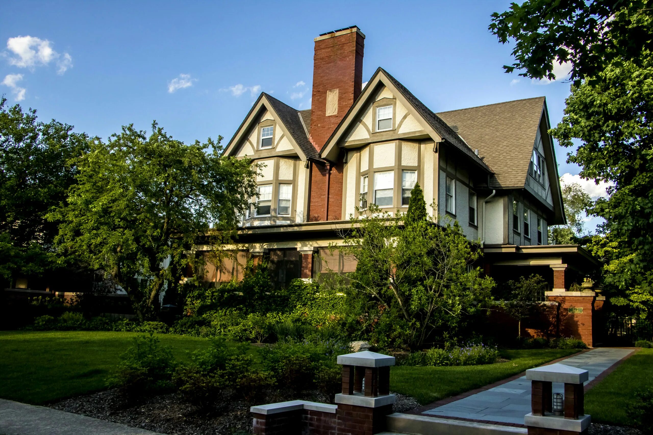 глинобитный дом средняя азия. гамле ставангер. дом оберлендера в канаде. многих местных домах в. частный дом в сша.