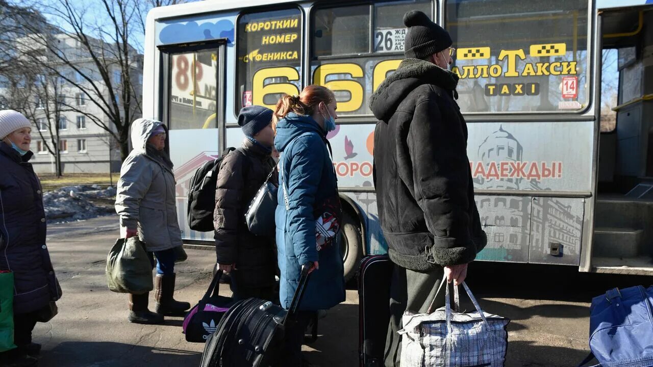 Белгородская область ситуации на границе. Эвакуация людей из здания. Риа новости эвакуация. Медицинская эвакуация. Эвакуация людей из здания.