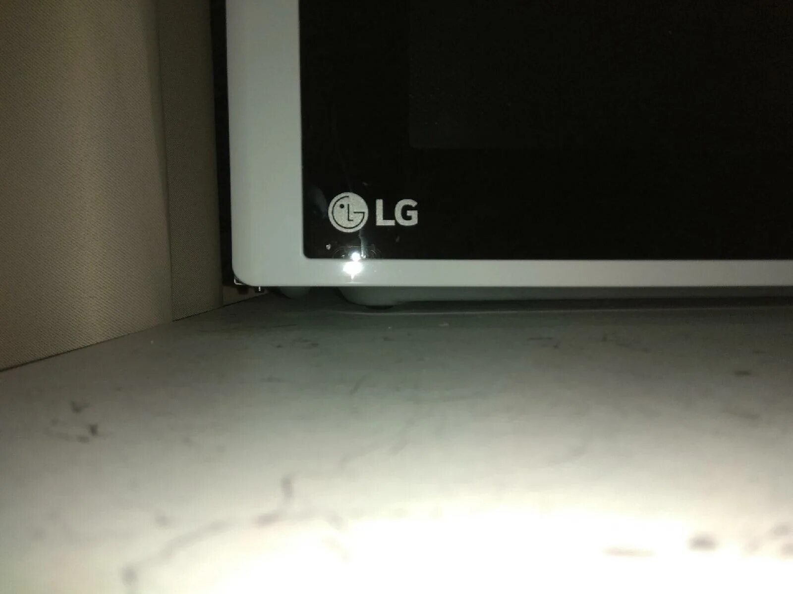 Микроволновка hi m020w. Lg ms20r42d, 700вт. Микроволновая печь 20l solo ms20r42d lg. Микроволновая печь с грилем и конвекцией lg mc7846uq/00 -. Микроволновая печь lg ms2042dy, 700вт, 20л, белый.