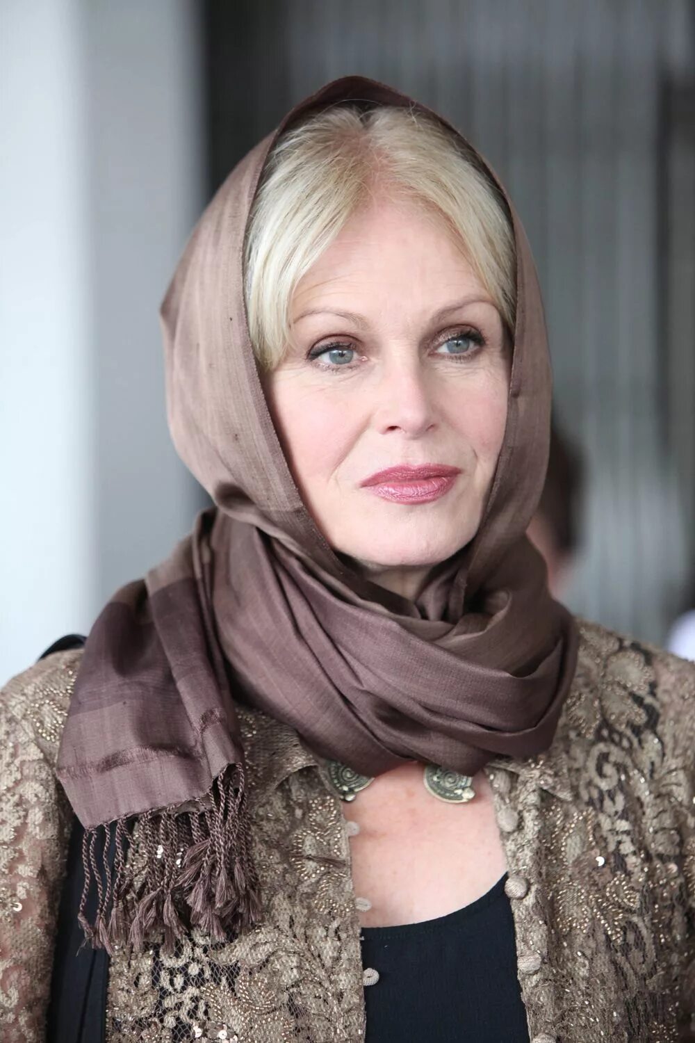 Джоанна Ламли. Актриса Джоанна Ламли. Джоанна Ламли (Joanna Lumley). Джоанна Ламли Возраст. С возрастными дамами