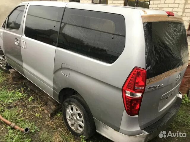 Кузовные запчасти на хендай старекс из кореи. Hyundai starex кузов h200. Hyundai h1 grand starex. Запчасти хендай гранд. Старекс 2 цвета.