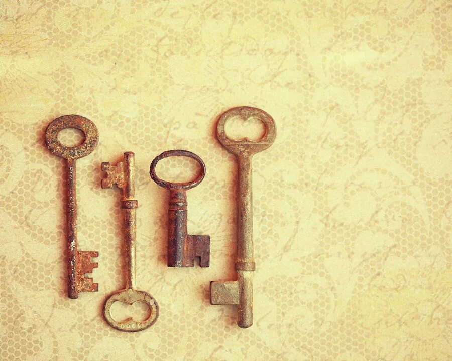 This are my keys. Ключик картинка для детей. Винтажный ключ рисунок. Золотой ключик картинка. Key Photography.