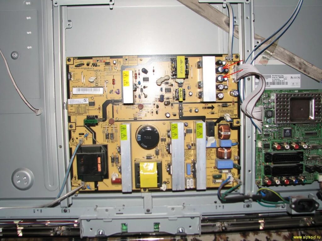 не работает телевизор самсунг не включается