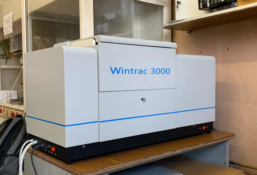 Laser 3000. Wintrac 3000. анализатор капиллярного кровотока лакк-01. лазерный анализатор дисперсности частиц. лазерный анализатор эланик термочехол.