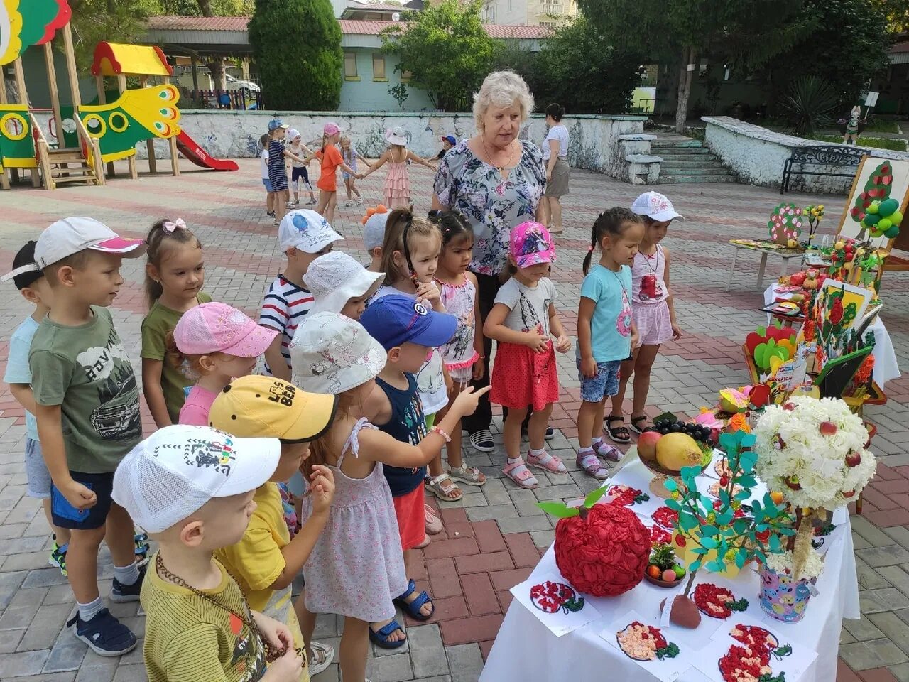 Пенза мероприятия. Яблочный спас. Спас 2022 г. Фестиваль вишневый спас. Ярмарка мёда в коломенском.