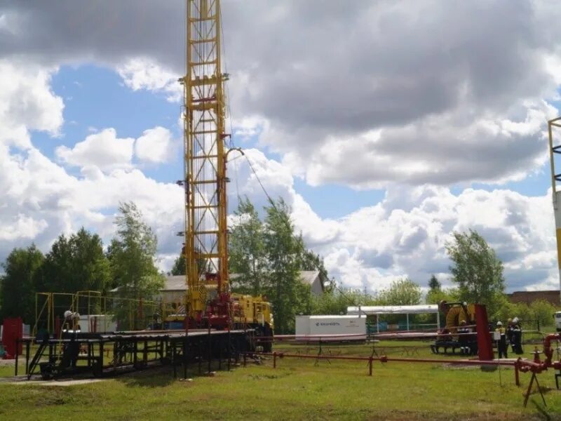 Обьнефтеремонт оренбург. Помбур крс 5 разряда это. Вакансий крс нижневартовск. Мастер по капитальному ремонту скважин. Работа крс.