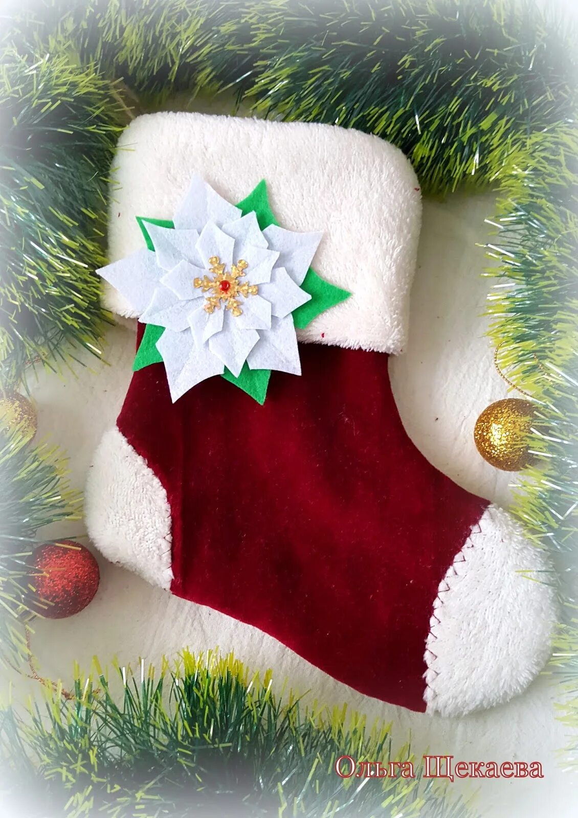 Сапожок для подарков на новый год. Bucilla 86358. Как сделать новогодний сапог. Новогодний носок. Как сделать новогодний сапог.