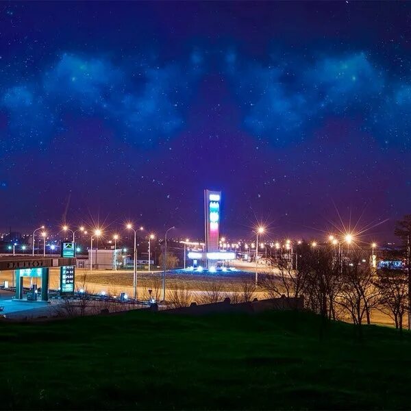 Черкесск ночью. Парковая 17 черкесск.