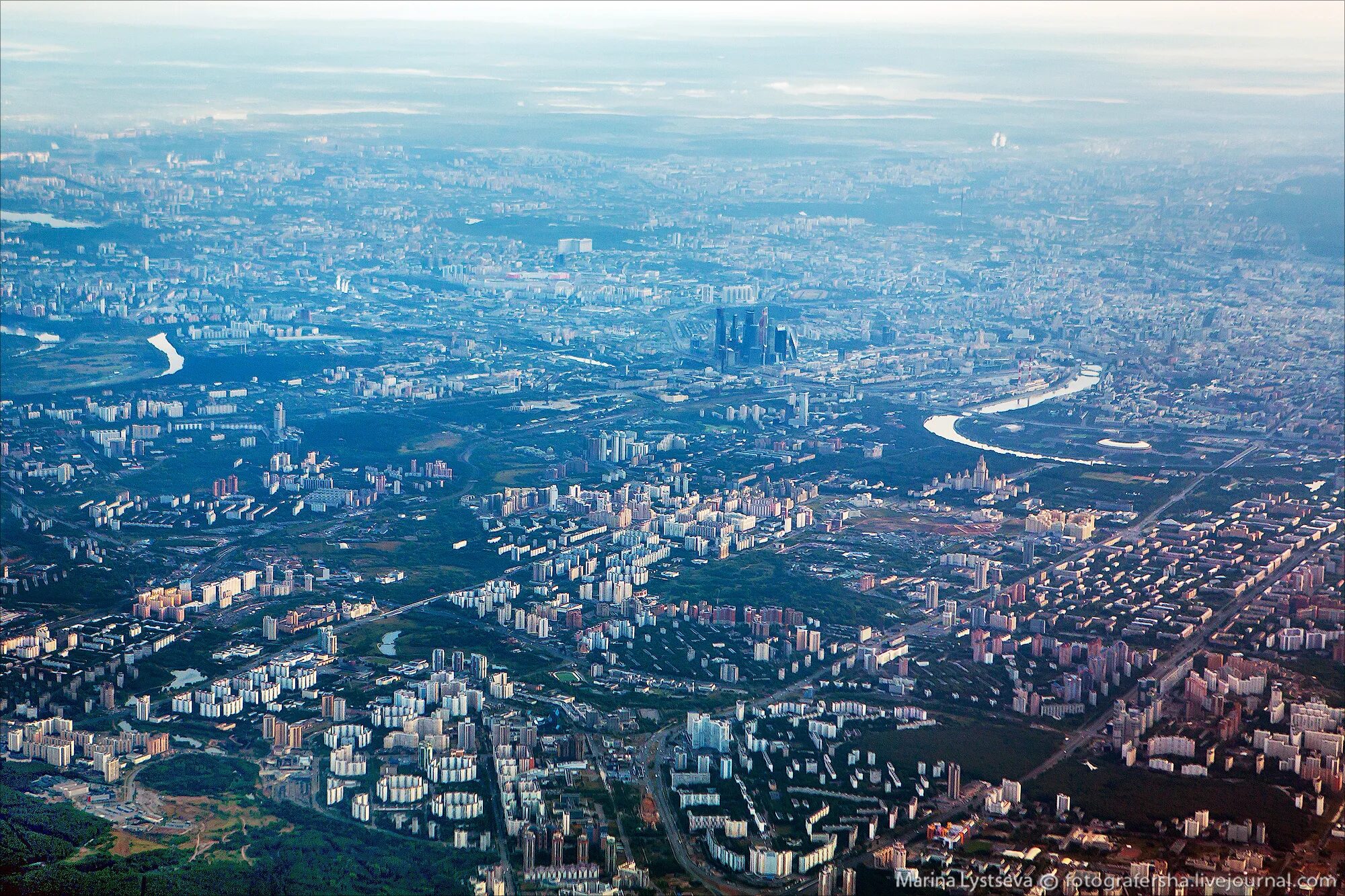 Подробный вид. Москва сверху. Москва вид сверху. Москва вид сверху на город. Вид сверху на МСК.