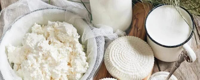 Творог расстройство желудка. Диета при диарее у взрослого. Творог расстройство желудка. Творог при диарее. Норма творога для ребенка.