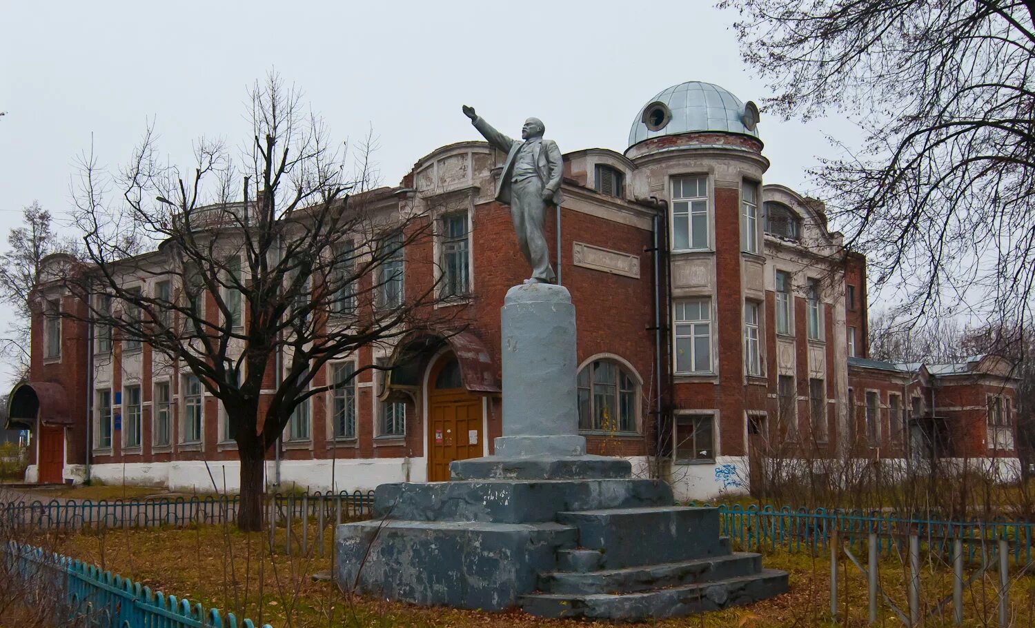 Г Кувшиново Тверской области. Кувшиново Тверская область памятники. Городское поселение город Кувшиново. Кувшиново Тверская область Кувшиновский колледж. Погода на неделю в г кувшиново