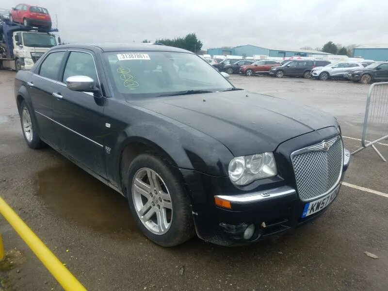 Крайслер дизель купить. Chrysler 300 2004. Крайслер 300с 2008г. Крайслер дизель.