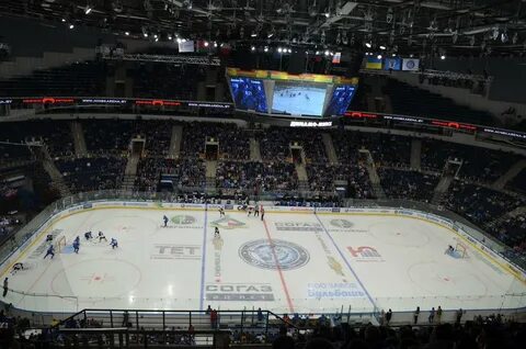 Хоккей минск арена