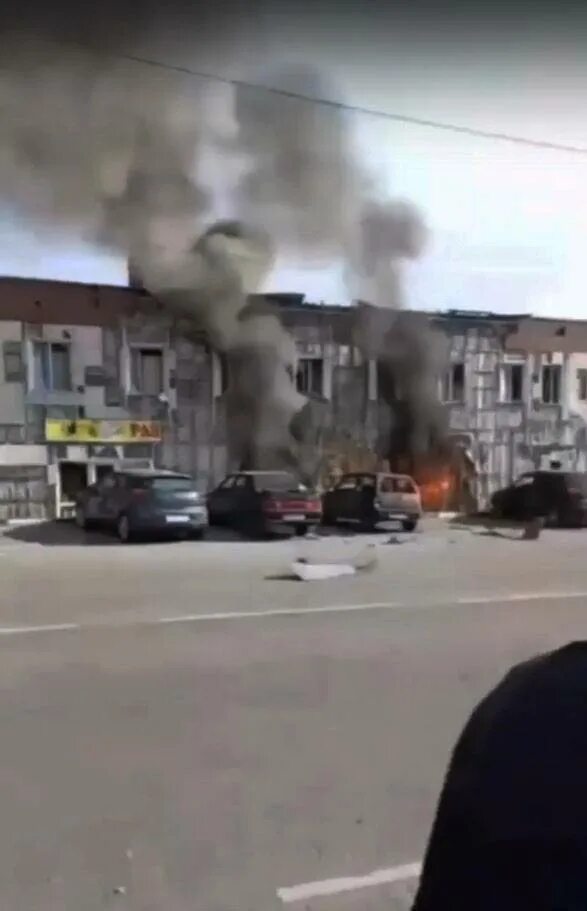 Сити молл белгород обстрел. Шебекино рынок обстрел. обстреляли город шебекино.