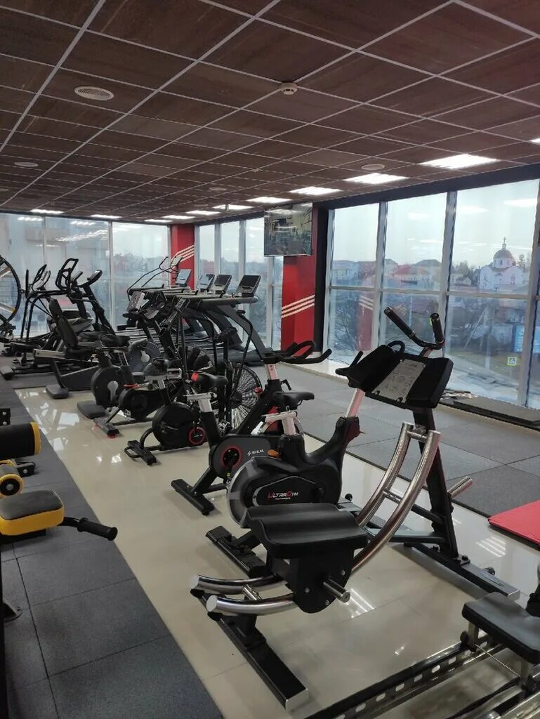 Триумф навля. Фитнес клуб триумф орехово-зуево. Триумф адлер фитнес. Триумф севастополь тренажерный зал. Тренажерный триумф.