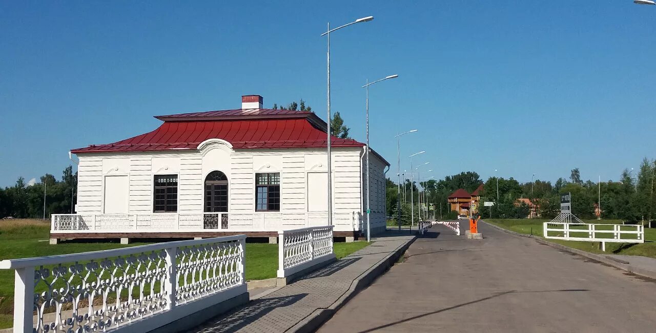 Петергофское имение коттеджный посёлок. Петергофские дачи теорема. Дача у петергофа коттеджный поселок. Продажа земельных участков а петергофских дачах в санкт петербурге. Петергофские предместья план поселка.