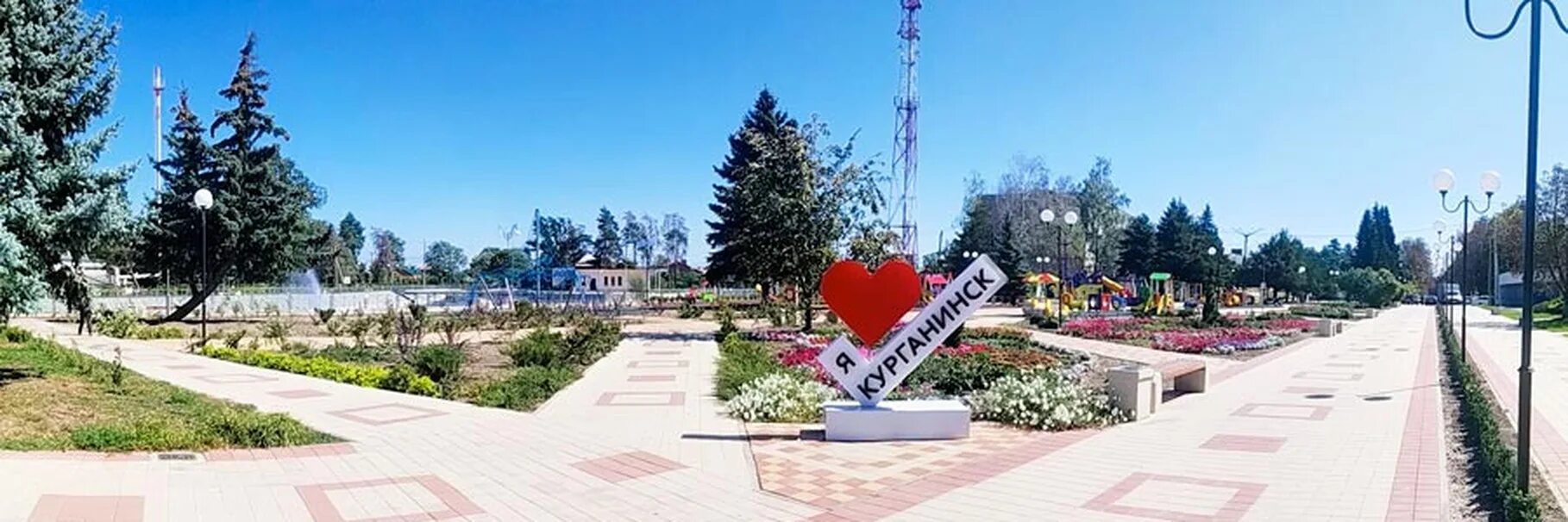 Курганинск краснодарский край. Центральная площадь курганинск. Площадь города курганинска краснодарского края. Достопримечательности города курганинска. Курганинск краснодарский край.