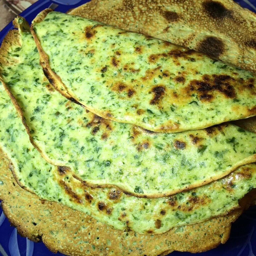 блинчики с рикоттой и шпинатом. шпинатные блины с красной рыбой. блины со шпинатом. блины со шпинатом. блины со шпинатом.