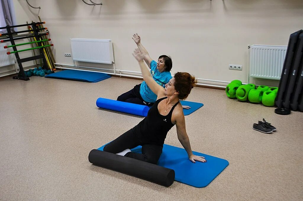 Фитнес челнах. Фитнес челнах. Sport life набережные челны. Клевер фитнес набережные челны. Фитнес тренер набережные челны.