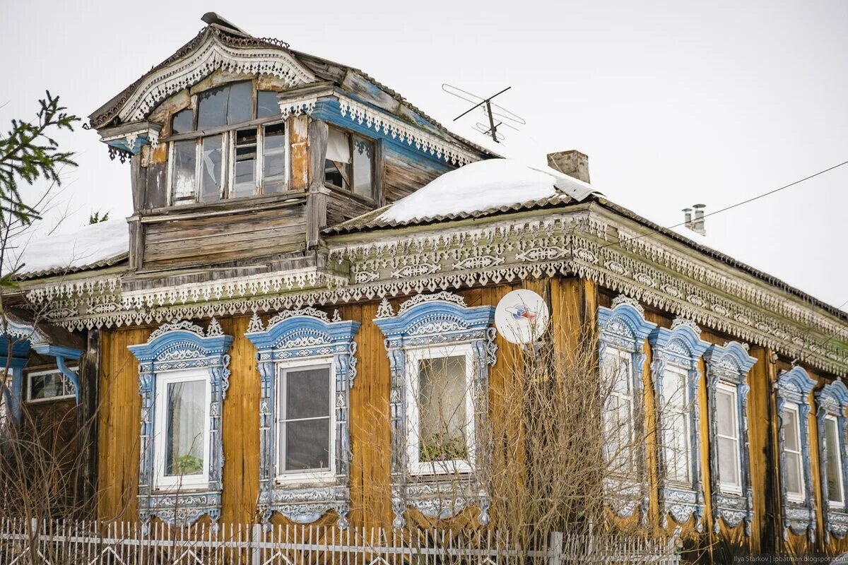 Из города в деревню выехал