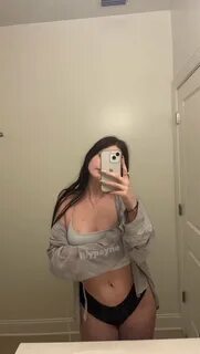 Comment if I could send you pics like this 😘 t.coi56cFCYcdS 