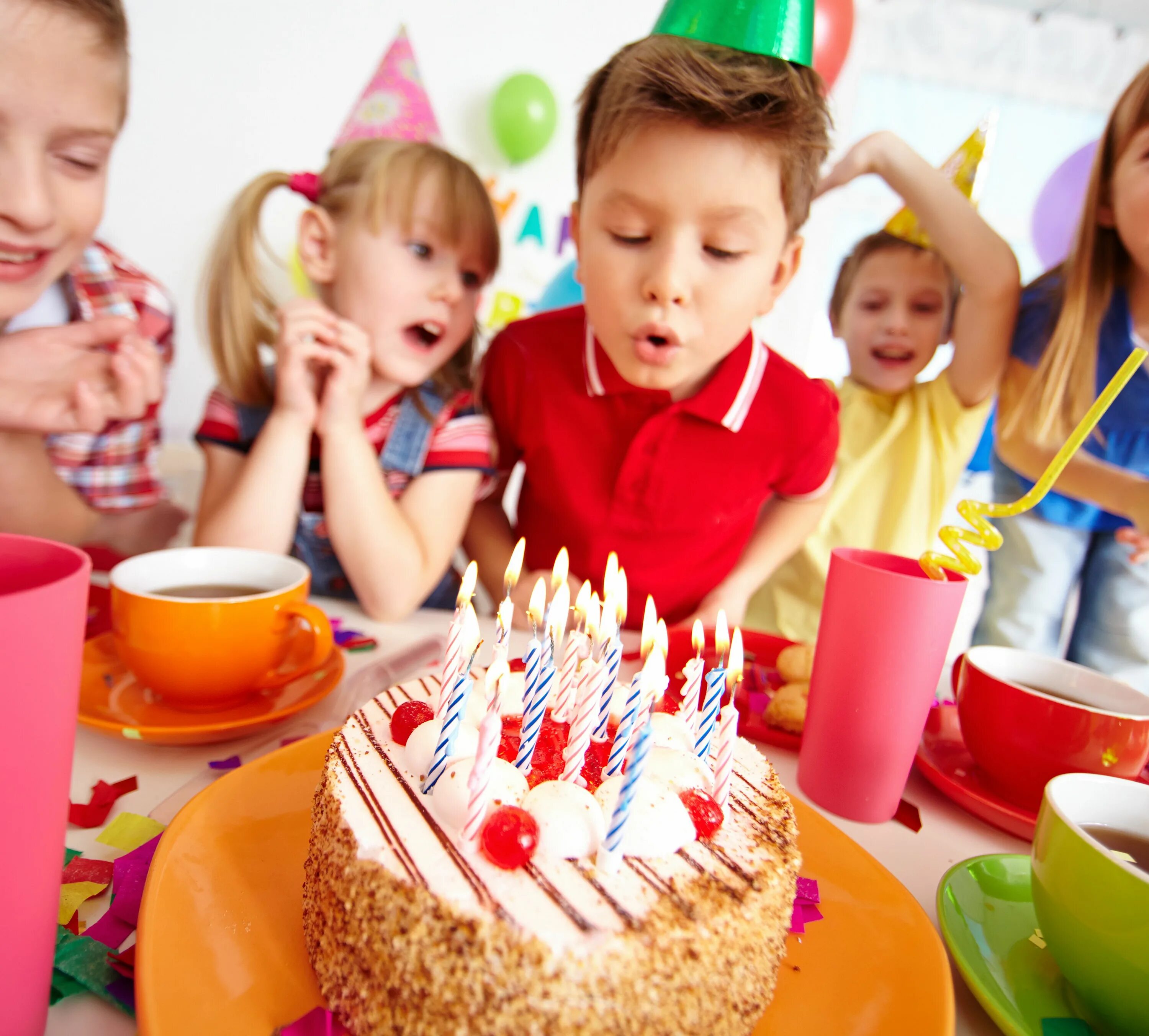 Детский день рождения. Празднование дня рождения ребенка. День рождения - детский праздник. С днём рождения ребёнку. Make a party do a party