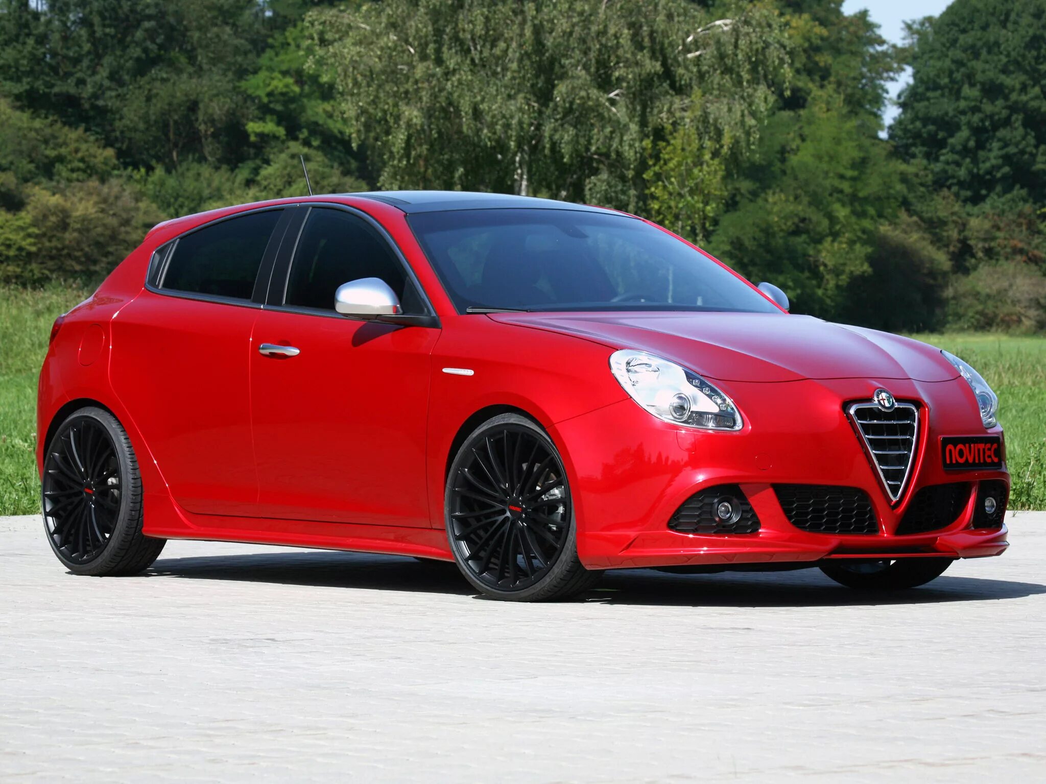 Альфа без ромео. Alfa Romeo Giulietta. Alfa Romeo Giulietta r19. Alfa Romeo Giulietta 2011 Tuning. Alfa Romeo 110.