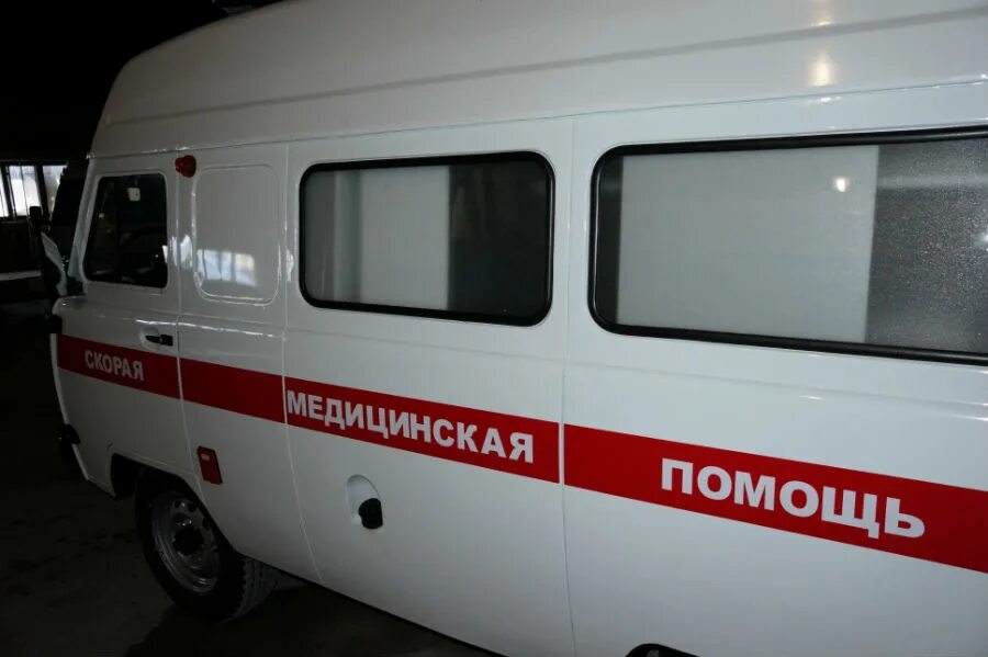 Станция скорой помощи первоуральск. Парк машин скорой помощи. Скорая медицинская помощь первоуральск. Фельдшер скорой помощи. Станция скорой помощи нижний тагил.
