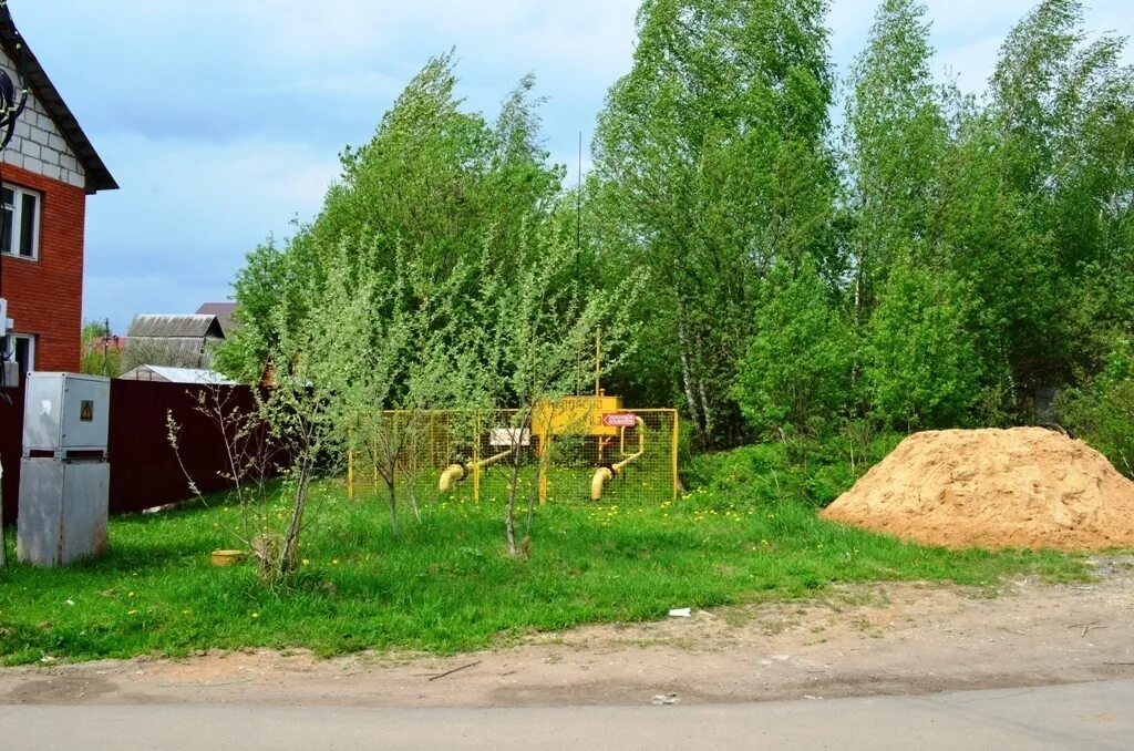 Черемушки купить участок. СНТ ветеран Лобня красная Поляна. СНТ красная Поляна Лобня. СНТ Родник Лобня красная Поляна. Дачные участки под Лобней.