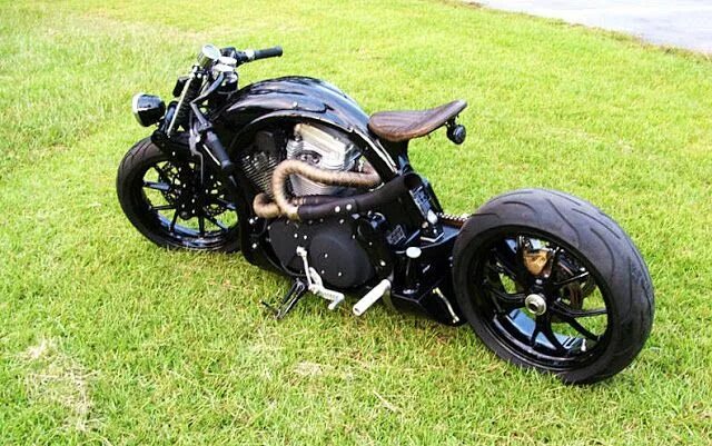 Bobbers and Customs Motorcycle Photos #bobber #custommotorcycle #biker #biking #