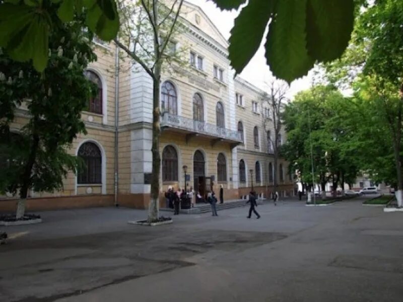 Одесский государственный. Одесский национальный университет. ОНУ им Мечникова. Универ Мечникова Одесса. Одесса университет Мечникова биофак.