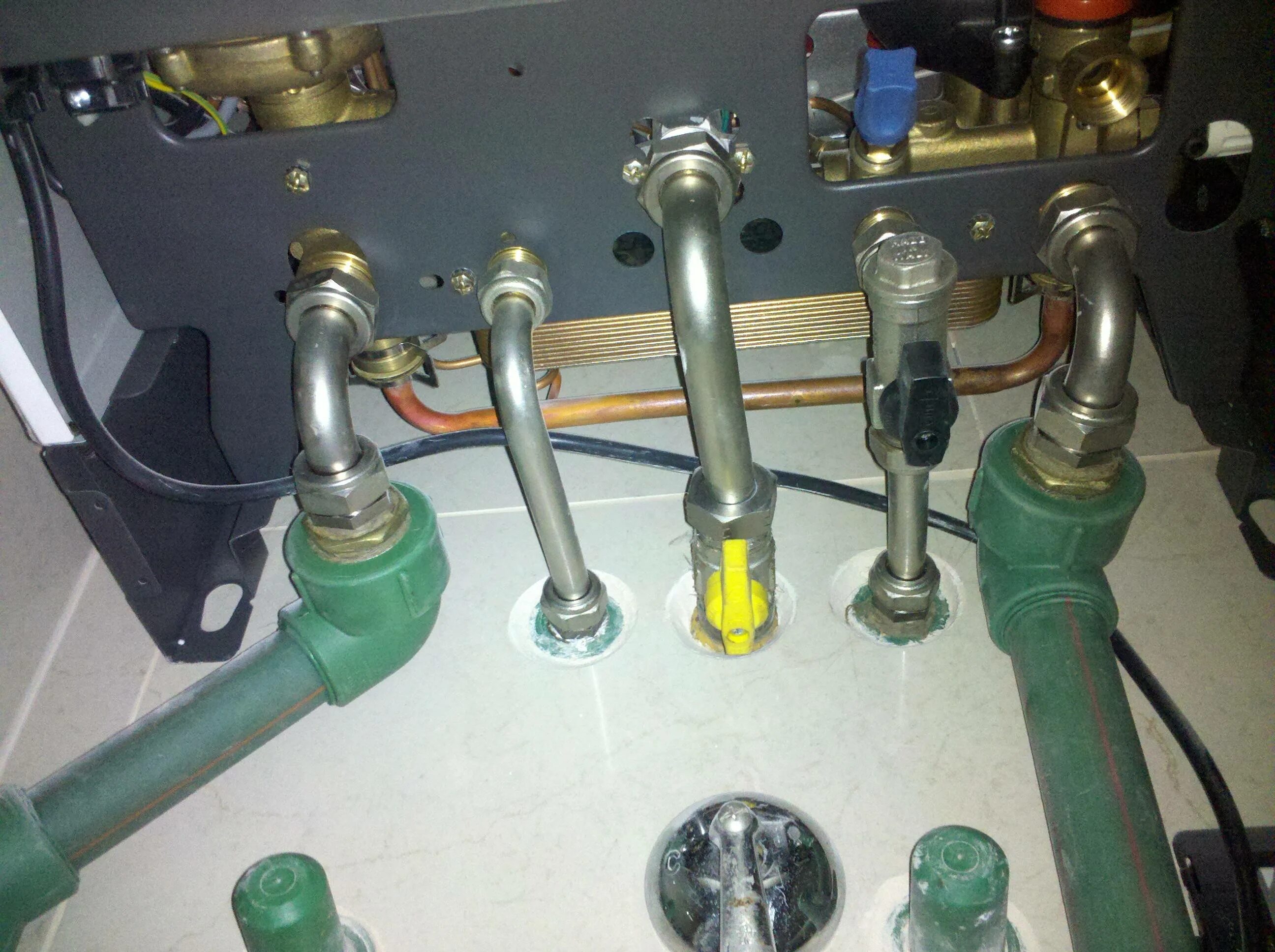 Газовый котел baxi main digit 240 поднять давление. Датчик давления котла бакси майн 24. Газовый котел baxi прибавить давление. Как поднять давление в котле baxi. E10 на котле baxi.