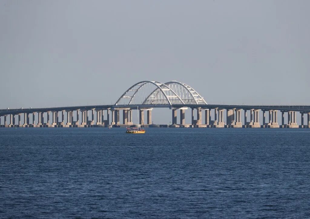 Крымский мост является самым длинным в россии