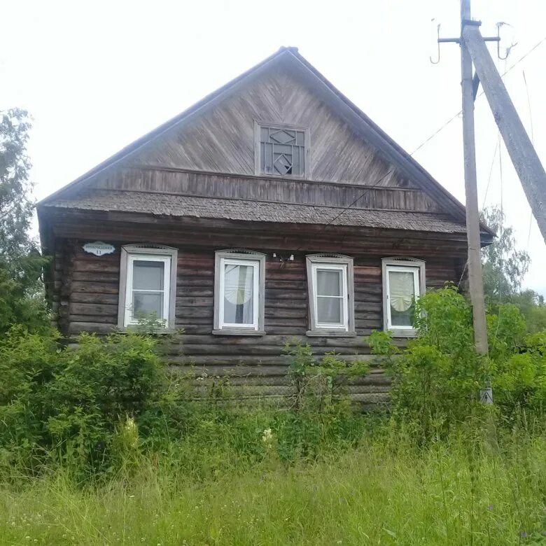 Дома в малой вишере новгородской области. Деревня Веребье Маловишерский район. Веребье Новгородская область. Поселок Веребье Маловишерского района. Деревня Заполек Маловишерский район Новгородской области.