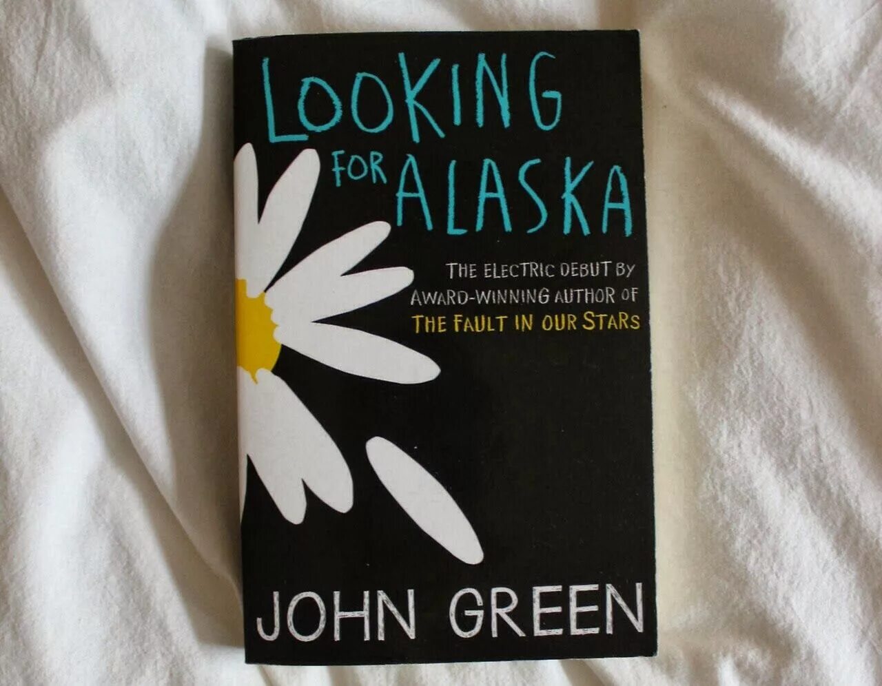 John wrote they alaska. Looking for alaska книга. john green looking for alaska. в поисках аляски. джон грин. john green looking for alaska book.