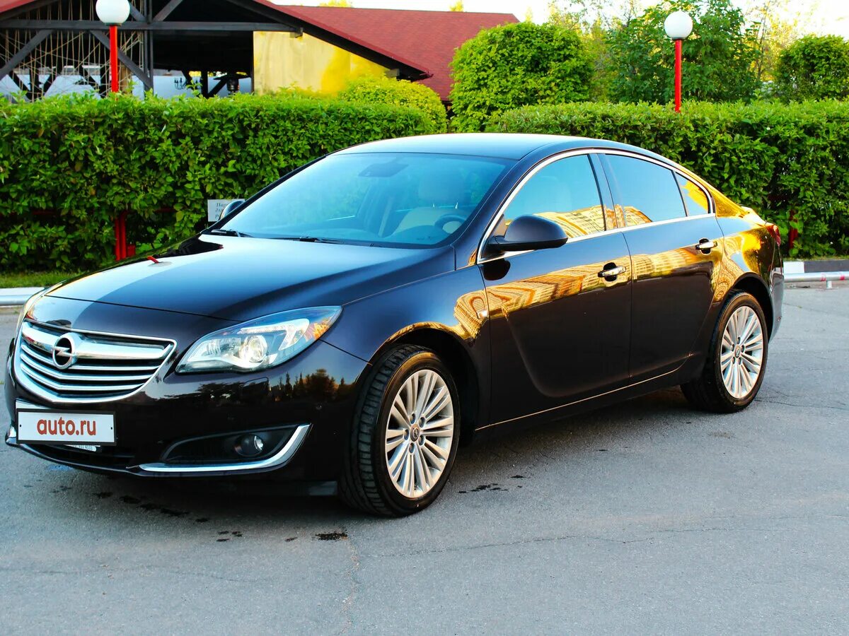Gm купить опель. Opel Insignia. Opel Insignia 2014. Opel Insignia 1. Опель Инсигния 2014.