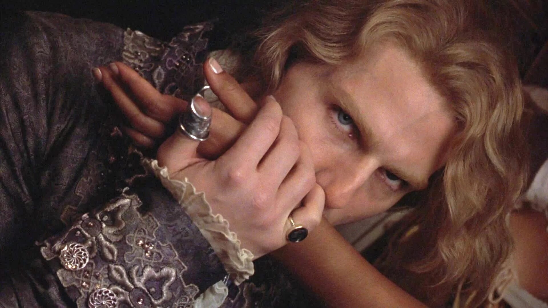 Interview with the vampire watch