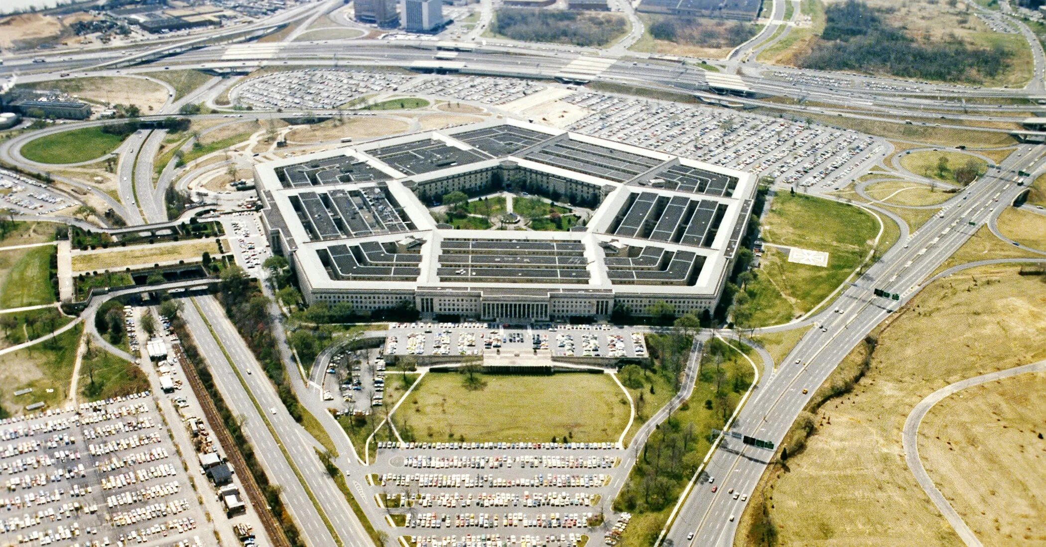 Пентагон работа. Пентагон сша. пентагон (здание). пентагон архитектура. пентагон уфа.
