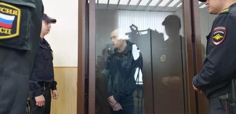 Осуждена на семь лет. Осуждена на семь лет. Осужденные за наркотики. Женщина за решеткой. Осудили.