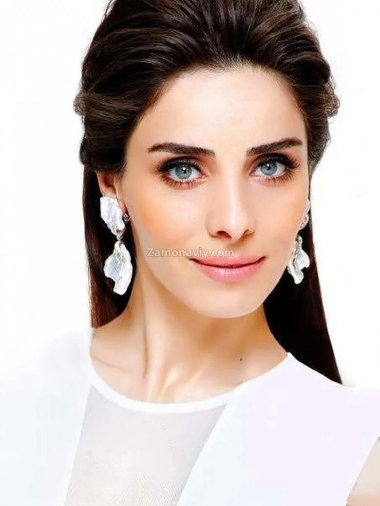 имена турецких актрис. нур феттахоглу махидевран. имена турецких актрис. айтагуль неслихан атагюль. турецкая актриса демет оздемир.