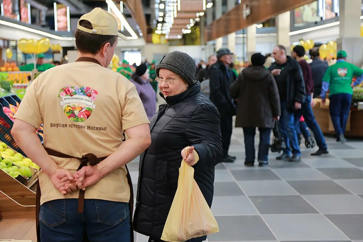 Новости сегодня на рынках последние ситуация. Московский Велозаводский рынок. Рынки Москвы продуктовые. Открытие Велозаводского рынка. Рынок продуктовый Велозаводский.