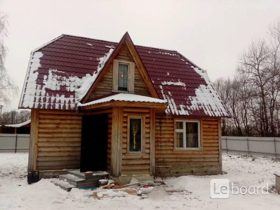 Дома виноградово воскресенский. Исаково московская область. Комплекс домов слободка алёшино. Дома виноградово воскресенский. Дом в деревне 6 на 3.