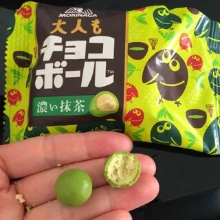EVACOMICS BLOG: The Ultimate Review of 21 Sweet Japanese Matcha Snacks 
