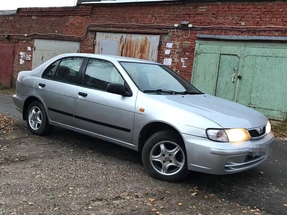 Nissan Almera 1999. Ниссан Альмера 1999 года седан. Nissan Almera 1.4 МТ, 1999. Nissan Almera 1.6 мт1999.