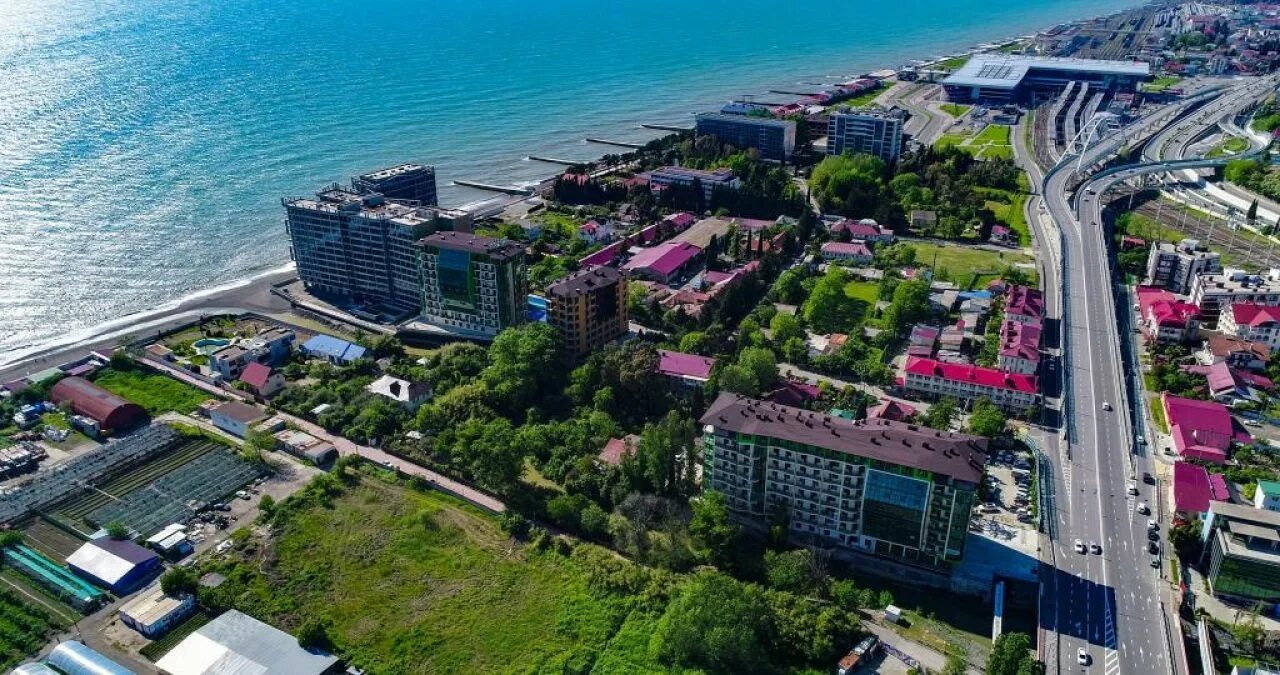 Город адлер краснодарского края. Сочи и адлер. сочи район адлер. мзымта мандарин адлер. белорусская 8 адлерский район сочи.