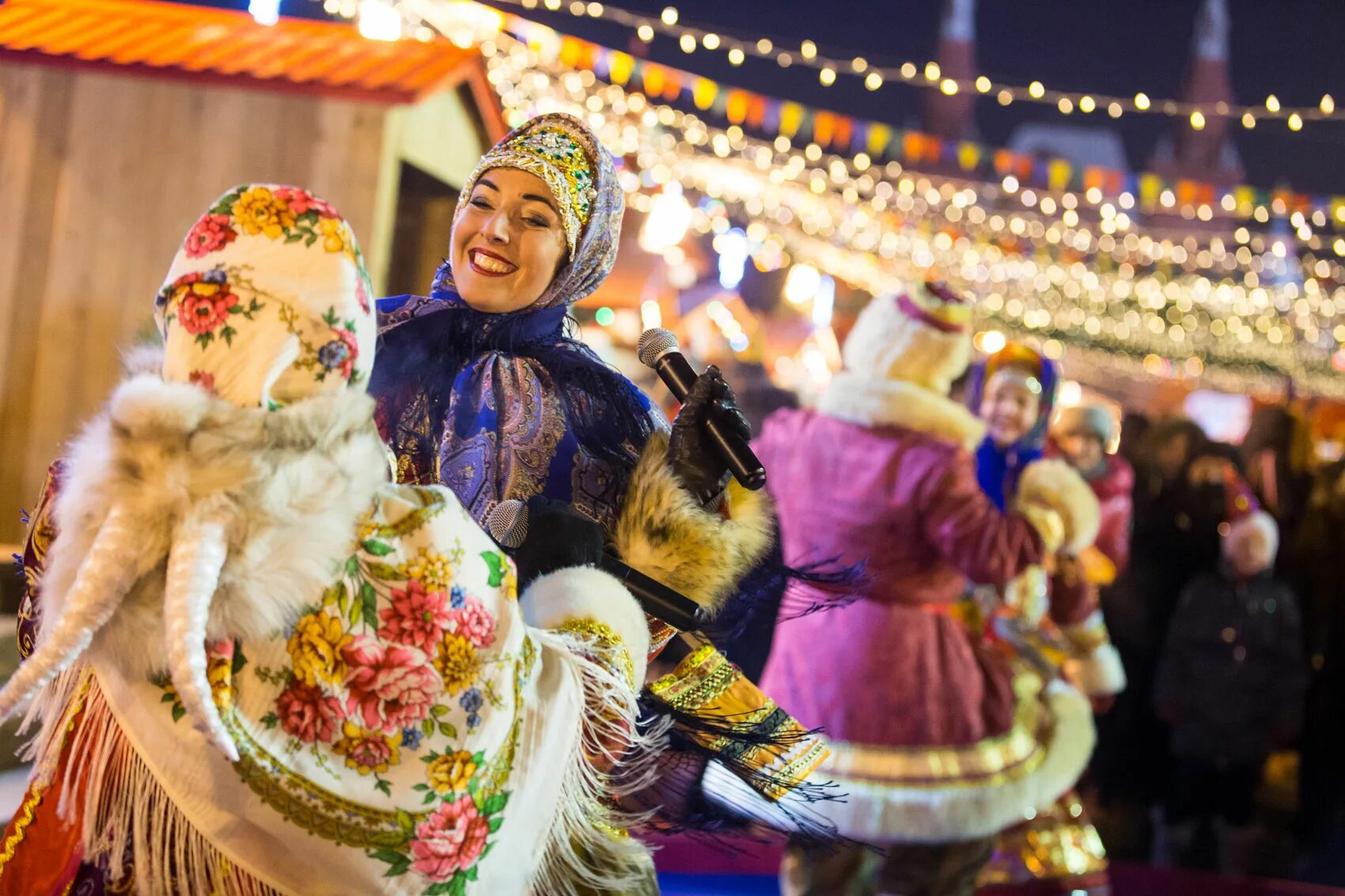 зимняя ярмарка. ярмарка зима. товар для зимней ярмарки. масленица ярмарка. гум ярмарка на красной площади.