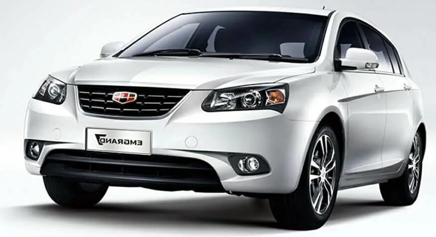 Geely vs. Geely ec7 электро. лексус эмгранд ес7. geely emgrand американки. nissan emgrand.