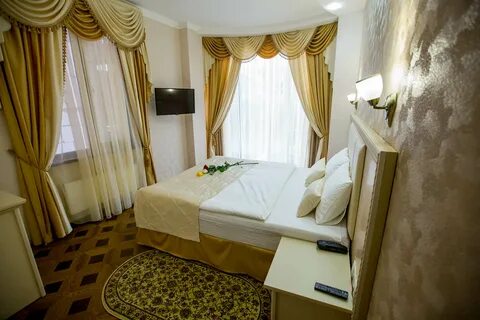 Shine hotel