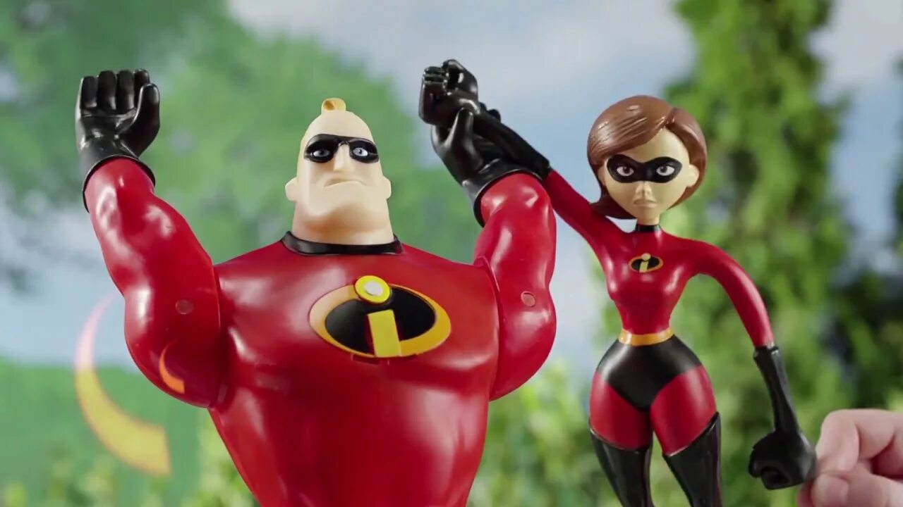 Toys incredible. Суперсемейка. Суперсемейка 2 Джек Джек. Incredibles 2 Toys. Суперсемейка 2004 макдональдс.